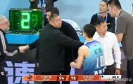 开云下载-张庆鹏：这个赛季满怀希望到经历各种困难 没有完成北京球迷的希望