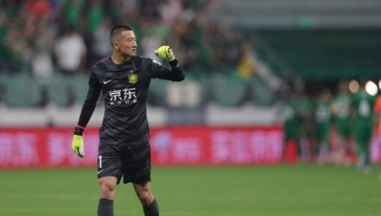 开云体育-韩佳奇：赛季表现打6分 希望能为国家队贡献力量