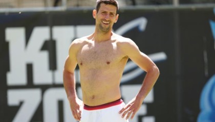 开云下载-张奔斗：德约变壮变胖了吗？