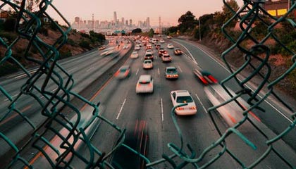 开云体育-受贿数额在300万元以上的 认定为“数额特别巨大”